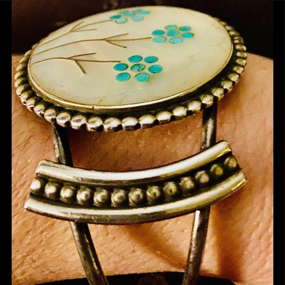 2XHP💕Vintage Zuni MOP Turquoise Sterling Bracelet - Picture 11 of 11